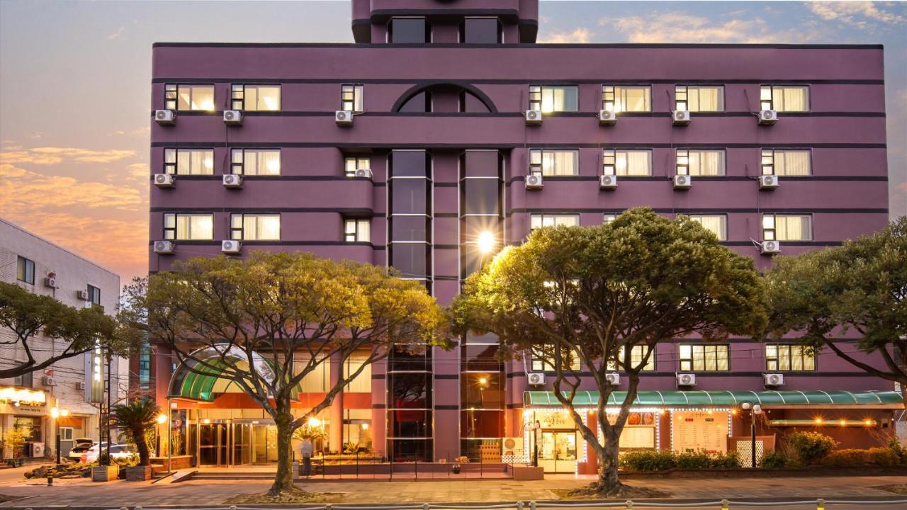 Hiker Hotel Jeju Exterior photo